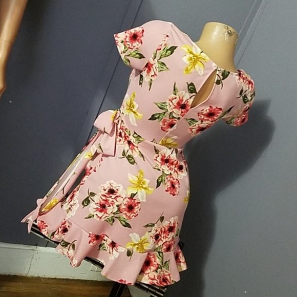 CLEARANCE Stunning Pink Floral Faux Wrap Dress - Picture 3 of 7